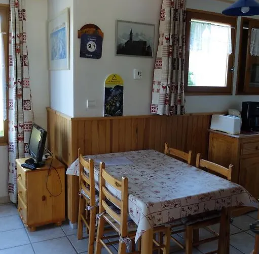 Le Maurillon Apartment *